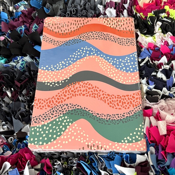 🆕3 Notebook Set - Picture 3 of 4